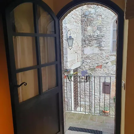 In Firenzuola Near Arezzo Crocemaroggia